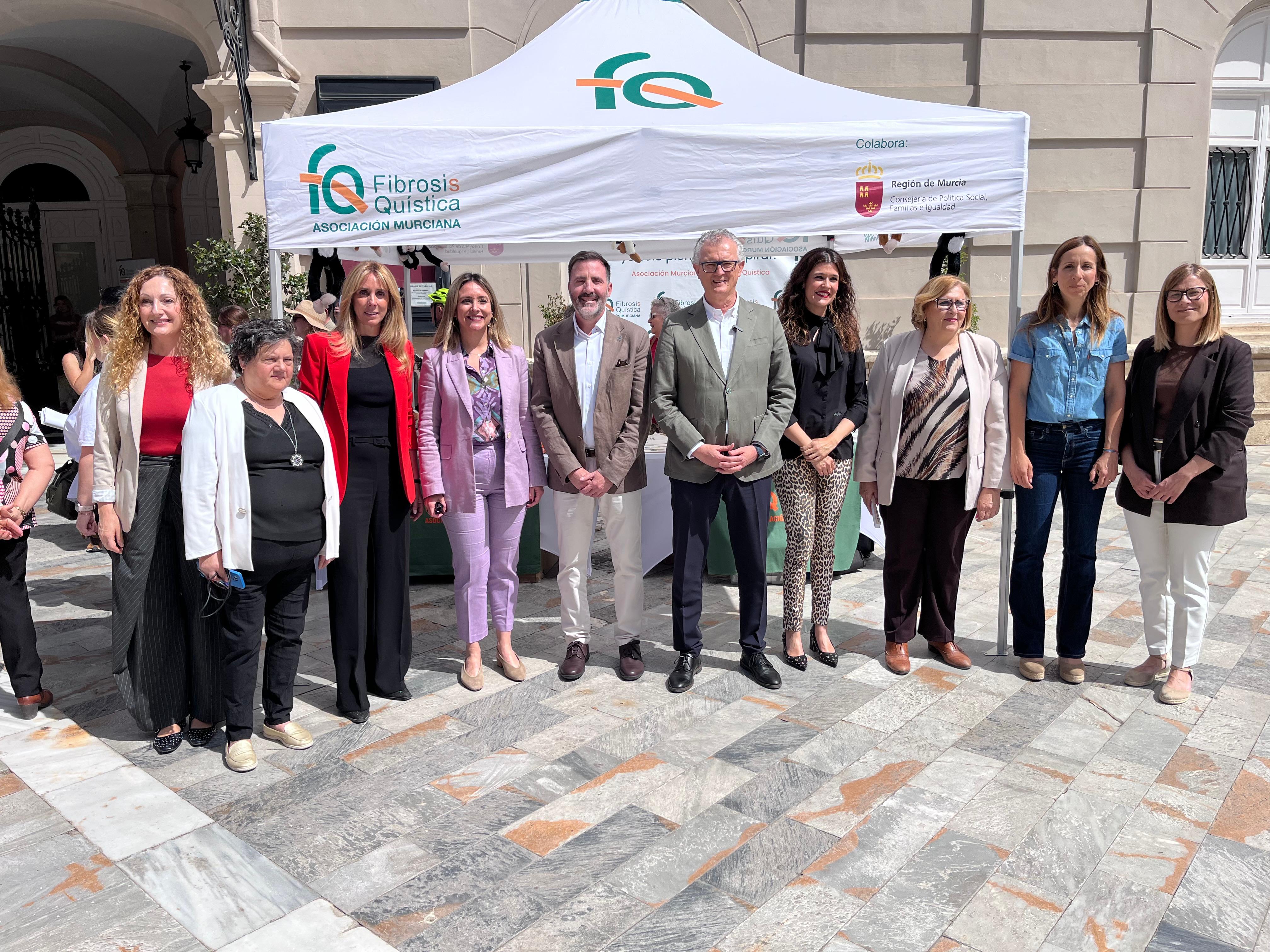 La Ministra de Sanidad y la Ministra de Política Social, Familia e Igualdad participaron en el acto de la Jornada...