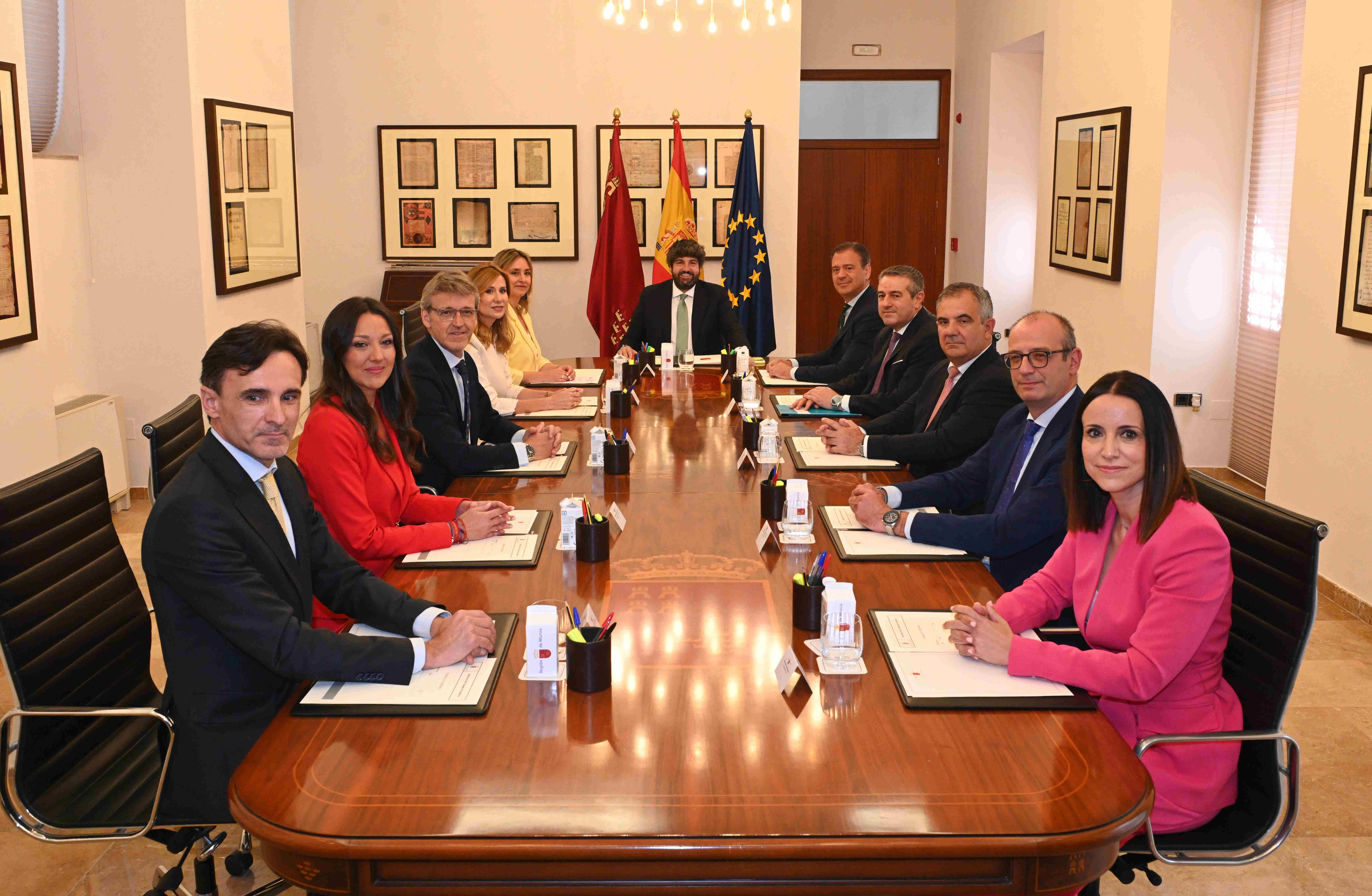 Imagen de los integrantes del Consejo de Gobierno.