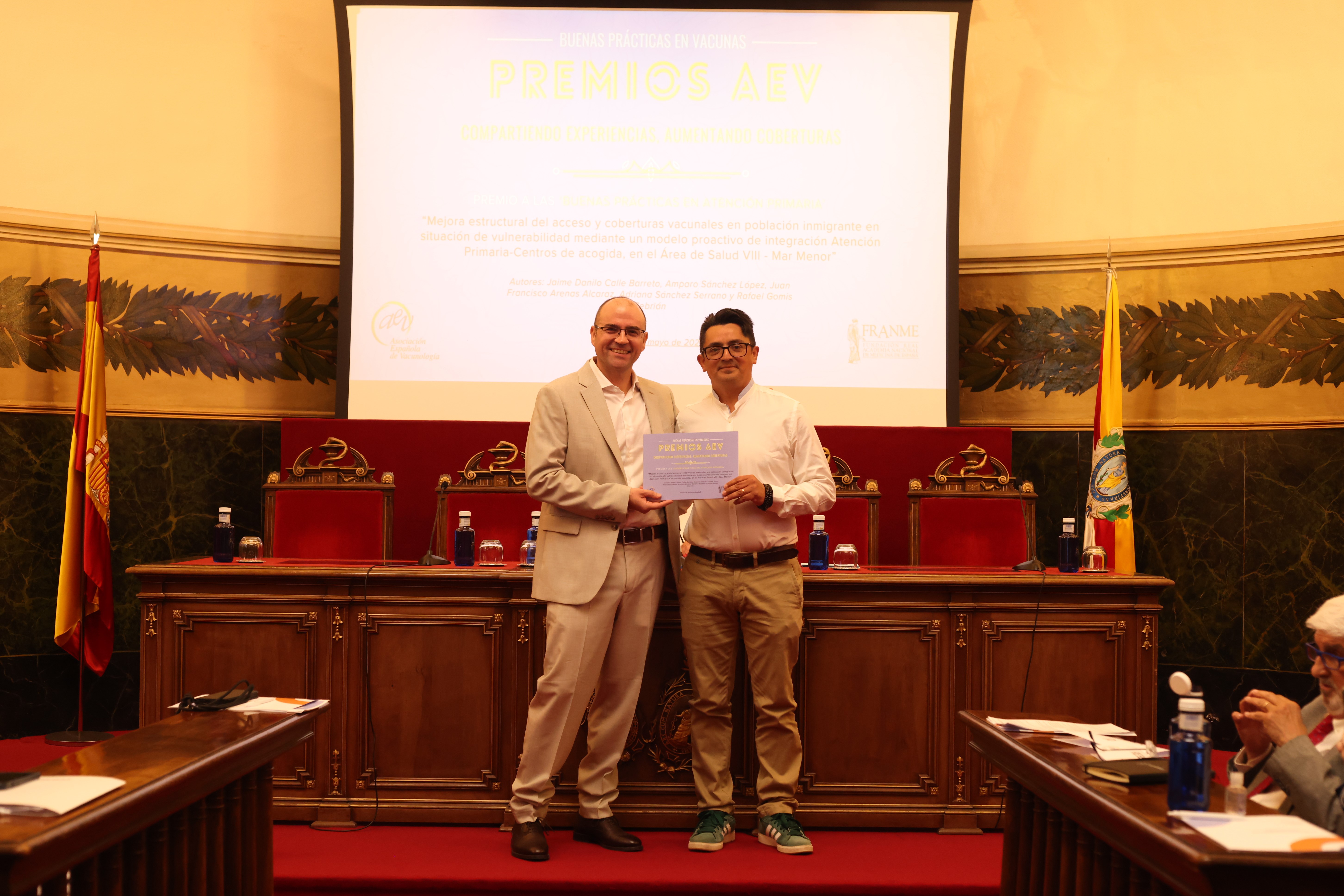 La Asociación de Vacunología premia al área de Salud del Mar Menor por un proyecto que mejora el acceso de ...