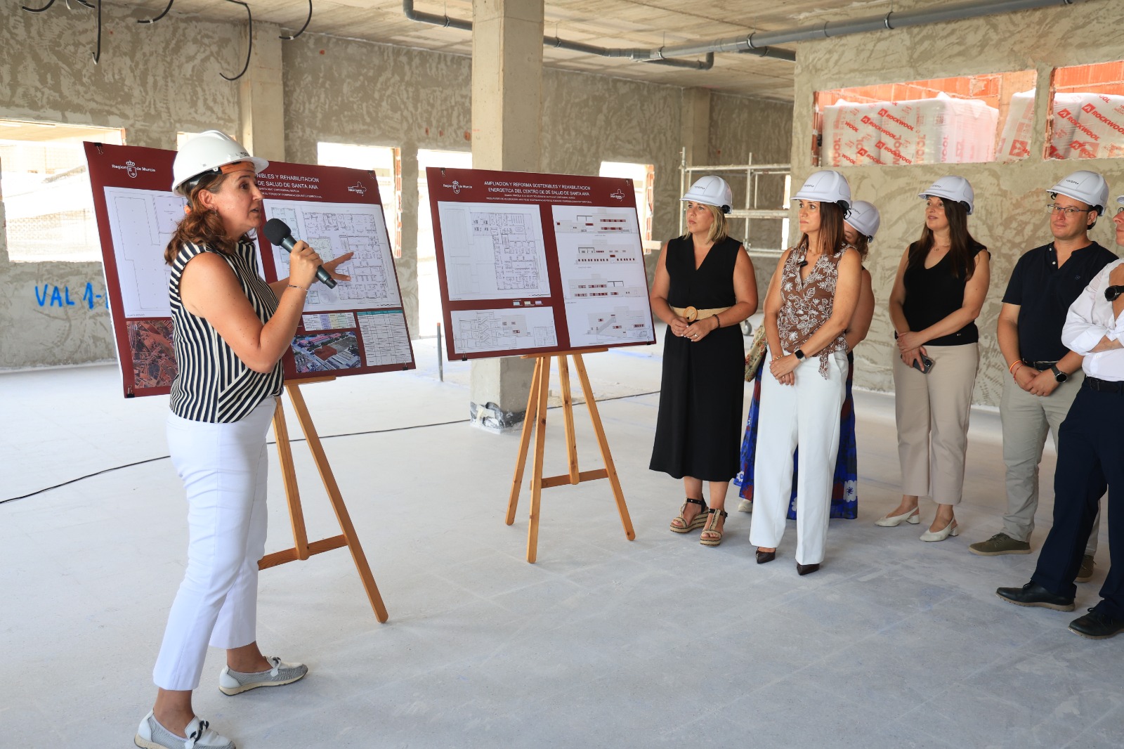 Visita a las obras de centro de salud de Santa Ana, en Cartagena