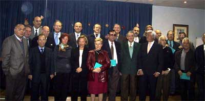 Fotografía del acto de homenaje a los jubilados de la Gerencia de Murcia 2003