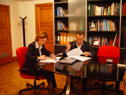 Firma del convenio con la Cruz Roja