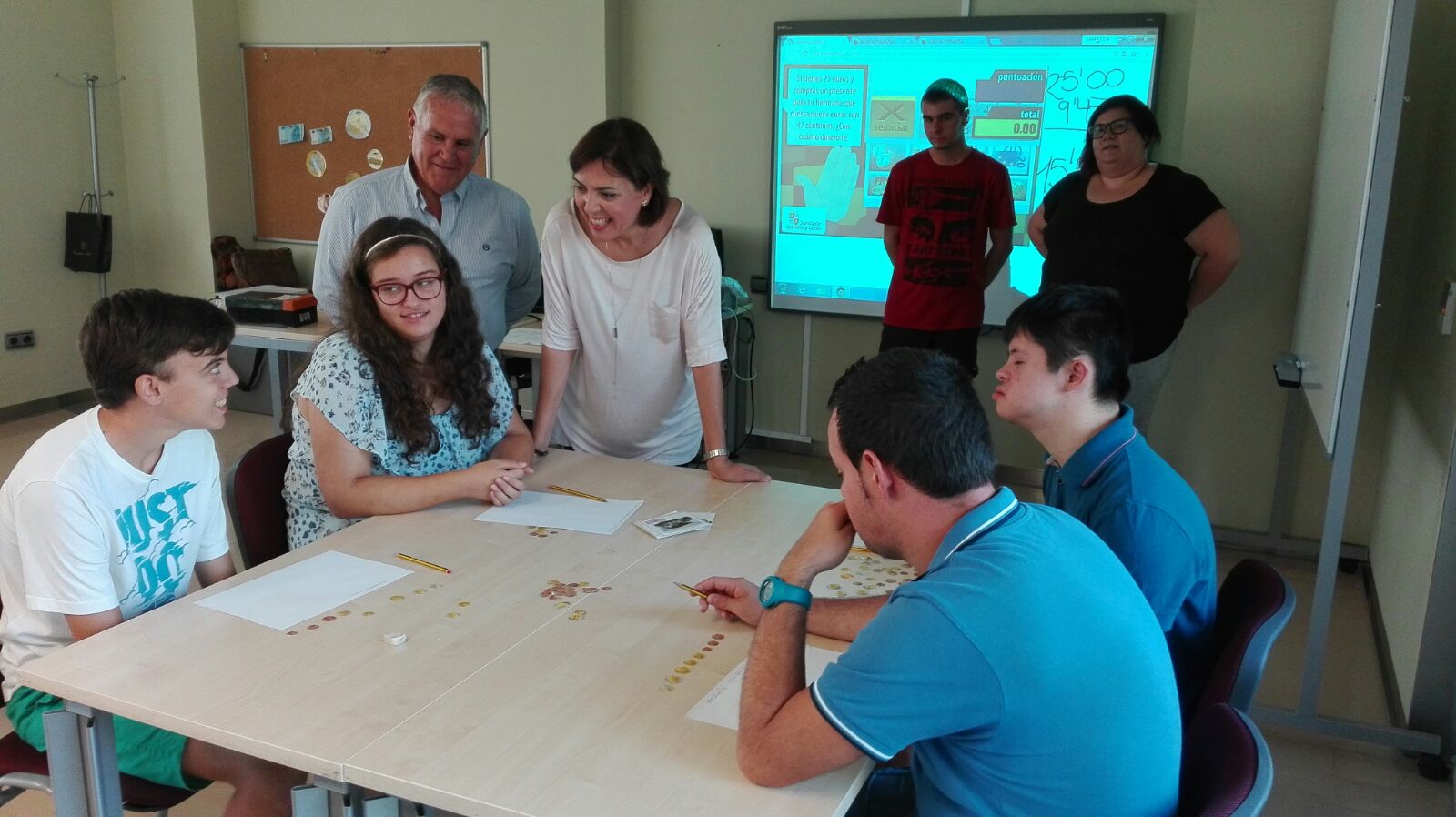 Sanidad protocoliza la administración de vacunas a pacientes con enfermedad inflamatoria intestinal