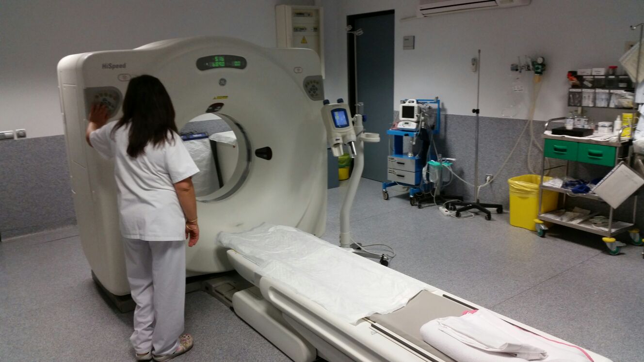 Sanidad dota al área del Altiplano con un nuevo TAC que realizará pruebas radiológicas más precisas