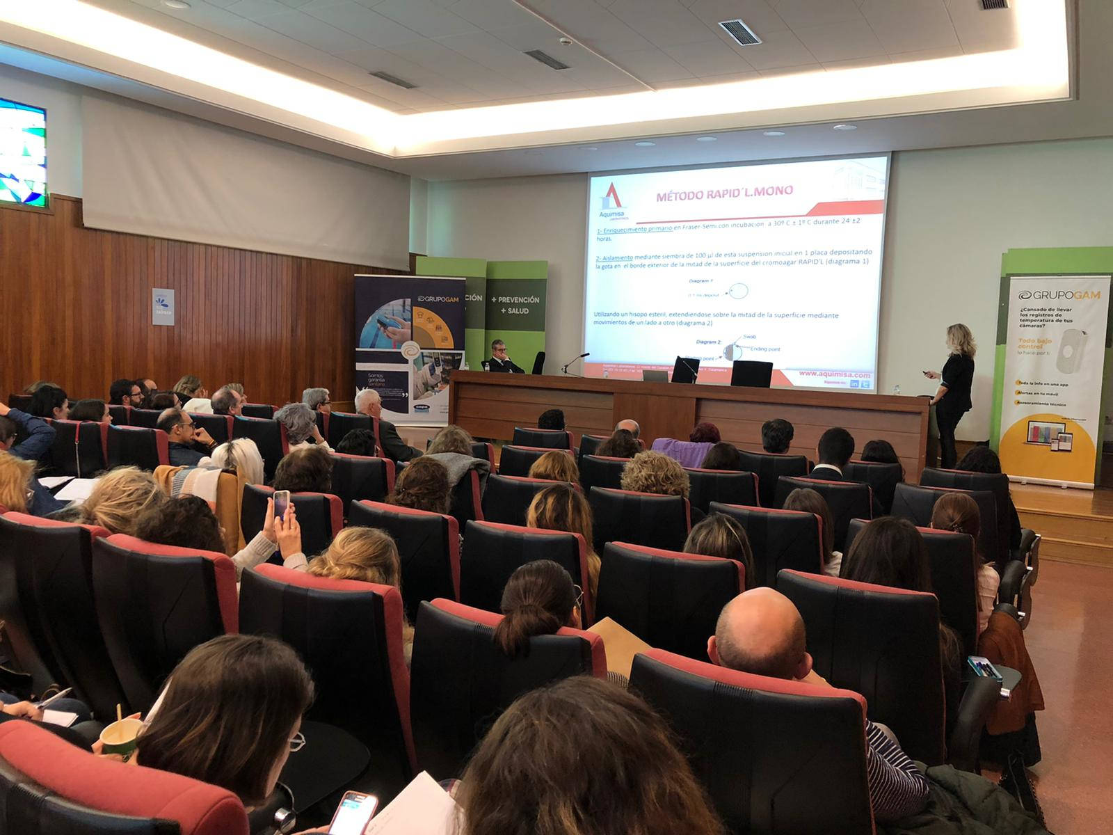 Más de 100 responsables de la salud alimentaria analizan medidas de prevención de la listeria