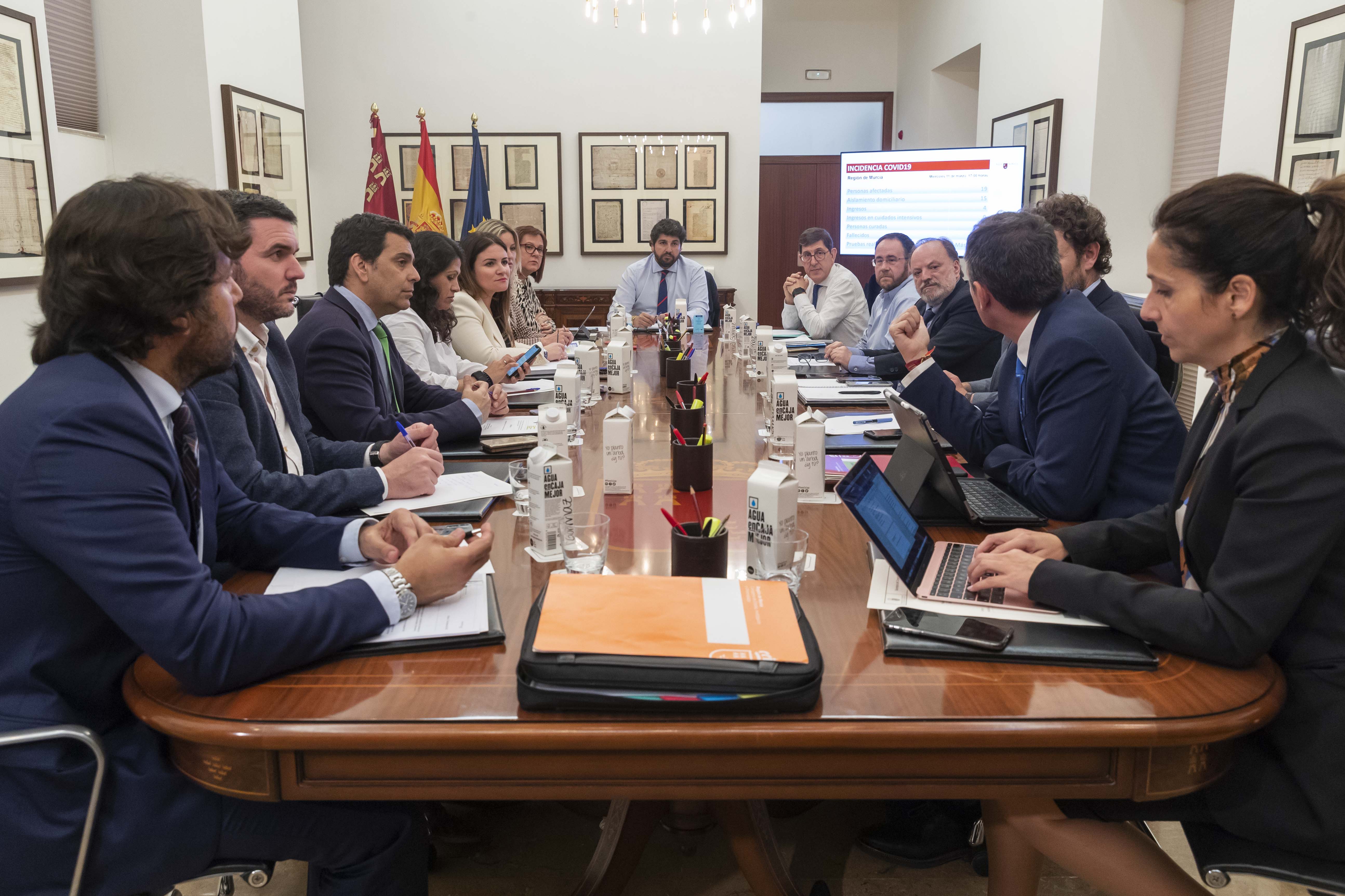 Reunión del Consejo de Gobierno con carácter extraordinario para establecer medidas para reducir el impacto del ...