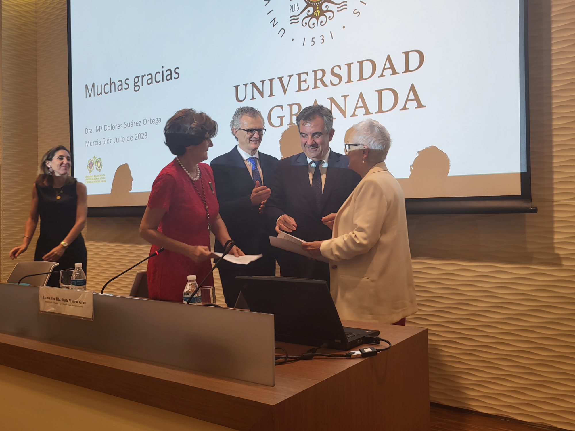 Clausura del curso de la Academia de Farmacia Santa María de España y del Colegio de Farmacéuticos de la Región de ...