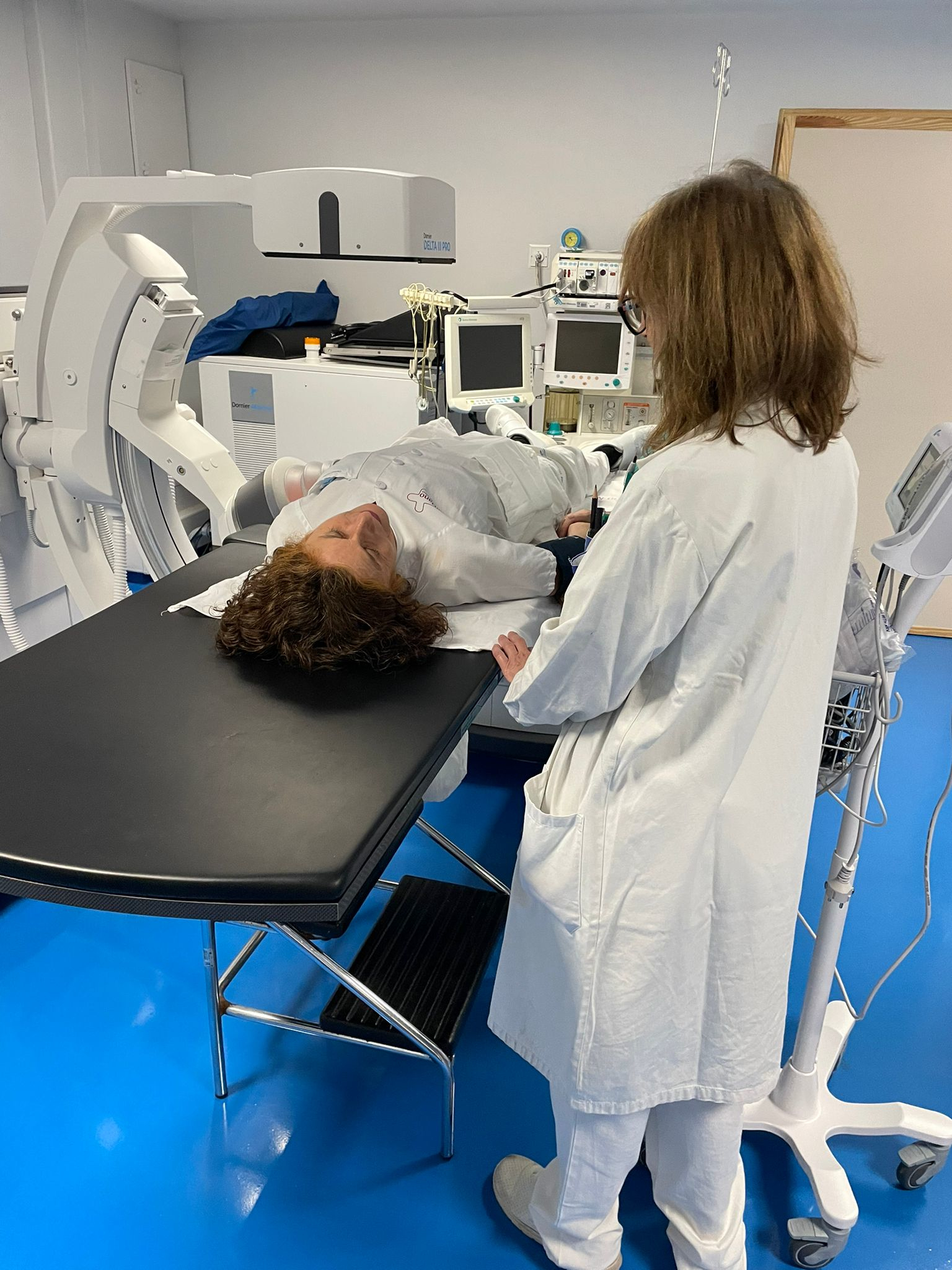 a Región ya cuenta con la primera Unidad de Litotricia por ondas de choque, situada en el hospital Morales Meseguer