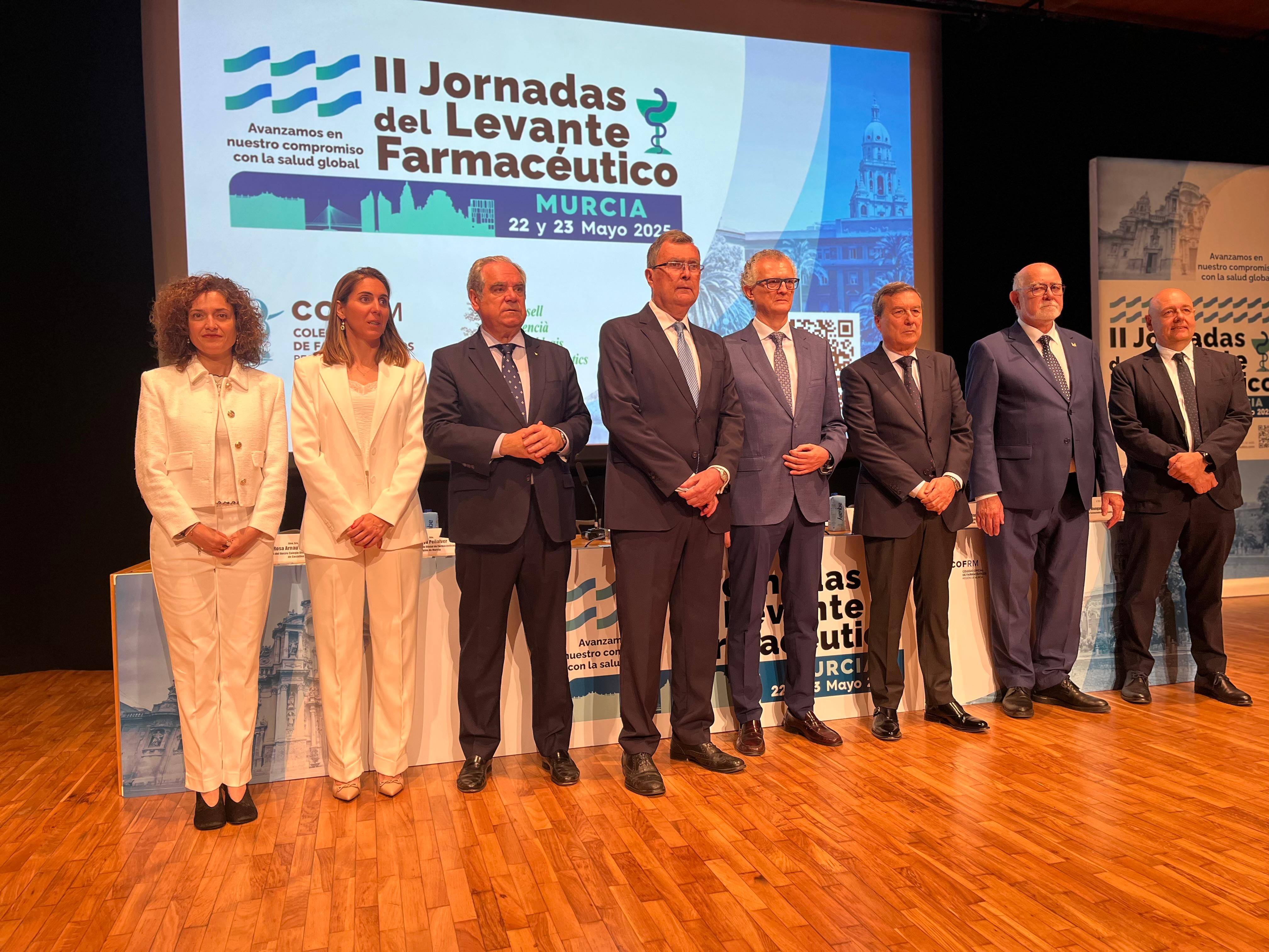 El consejero de Salud, Juan José Pedreño, en la inauguración de las II Jornadas del Levante Farmacéutico, que se ...