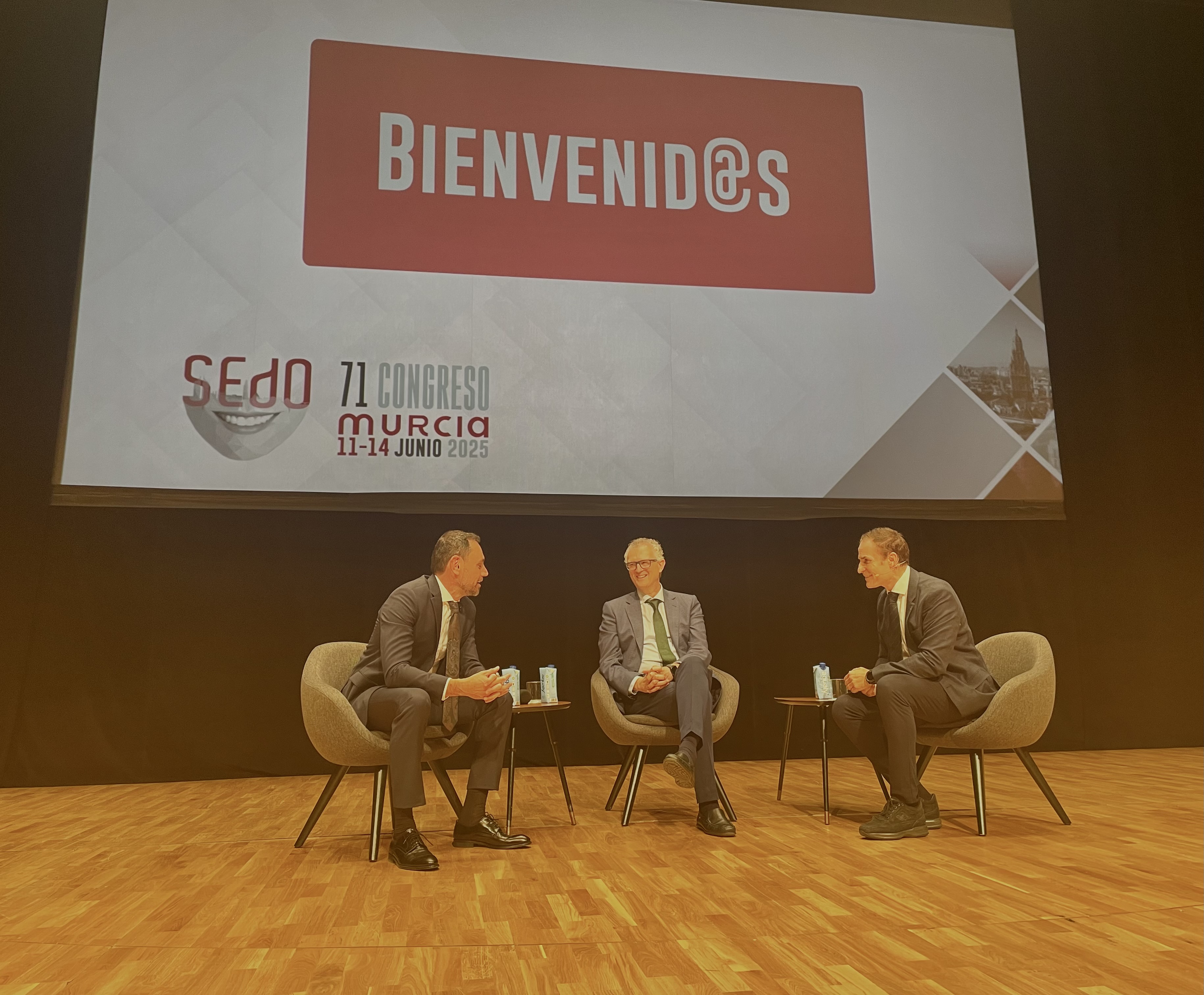 El congreso de la Sociedad Española de Ortodoncia y Ortopedia Dentofacial reúne a más de 700 expertos en Murcia